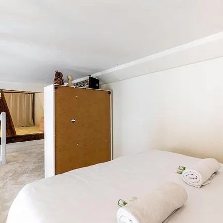 Guestready - Cozy Mezzanine In Le Marais Paris